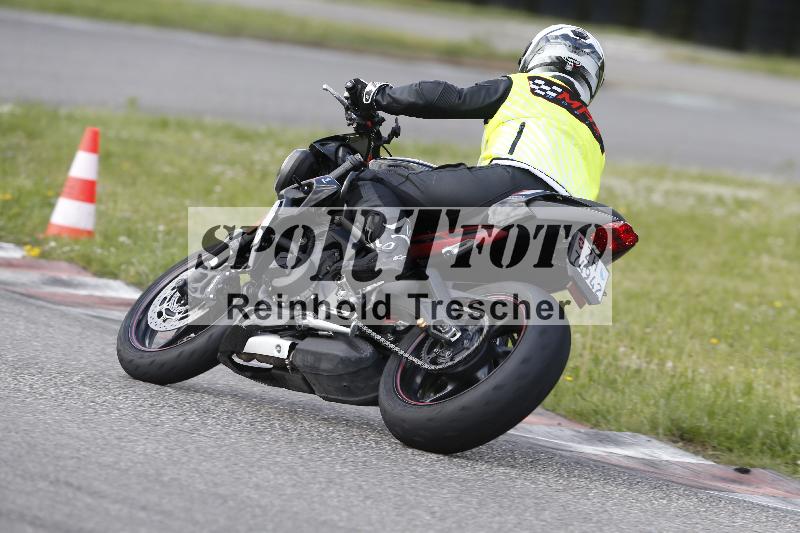 /15 13.05.2025 Max Racing ADR/Gruppe gruen/96